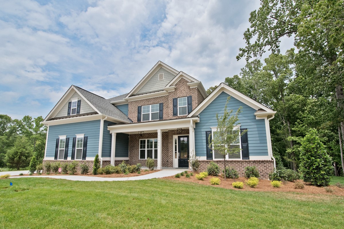 blackwood knoll home exterior