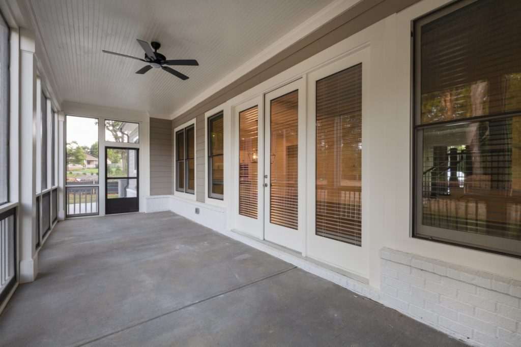 screened porch