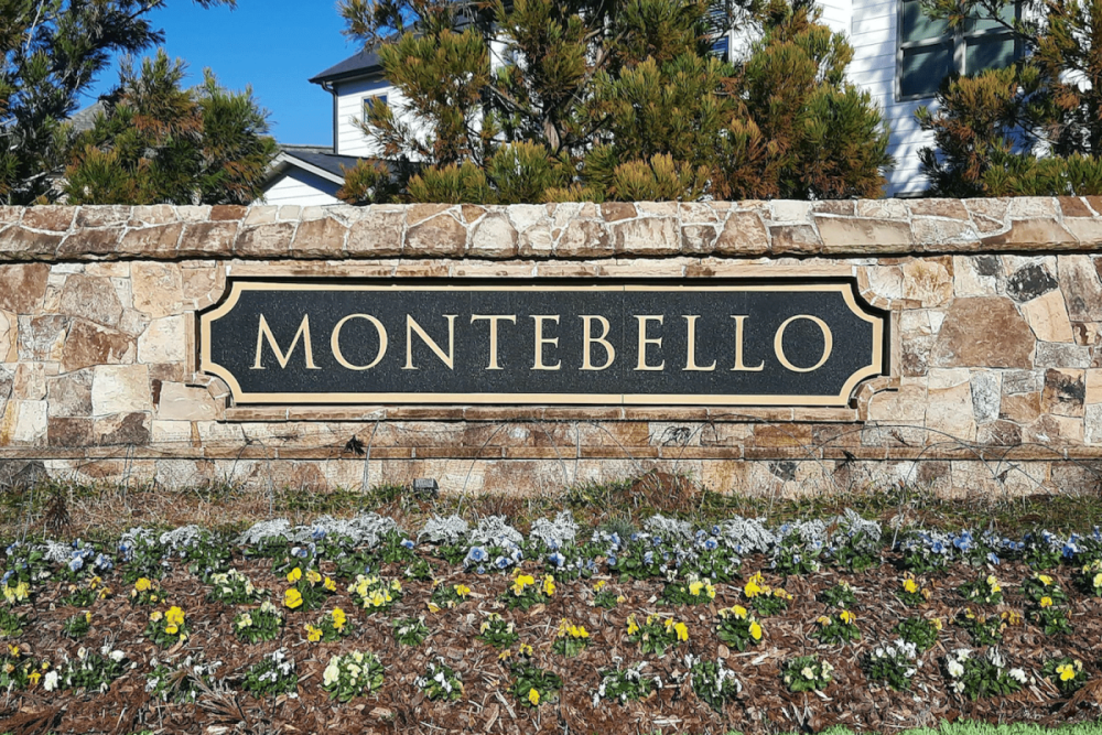 The Grove at Montebello signage